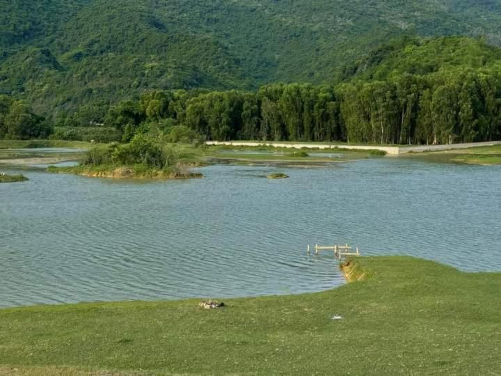 Nha Lua Homestay Ниньбинь Экстерьер фото