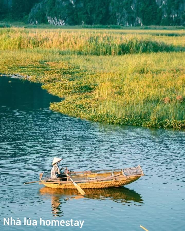 Nha Lua Homestay Ниньбинь Экстерьер фото