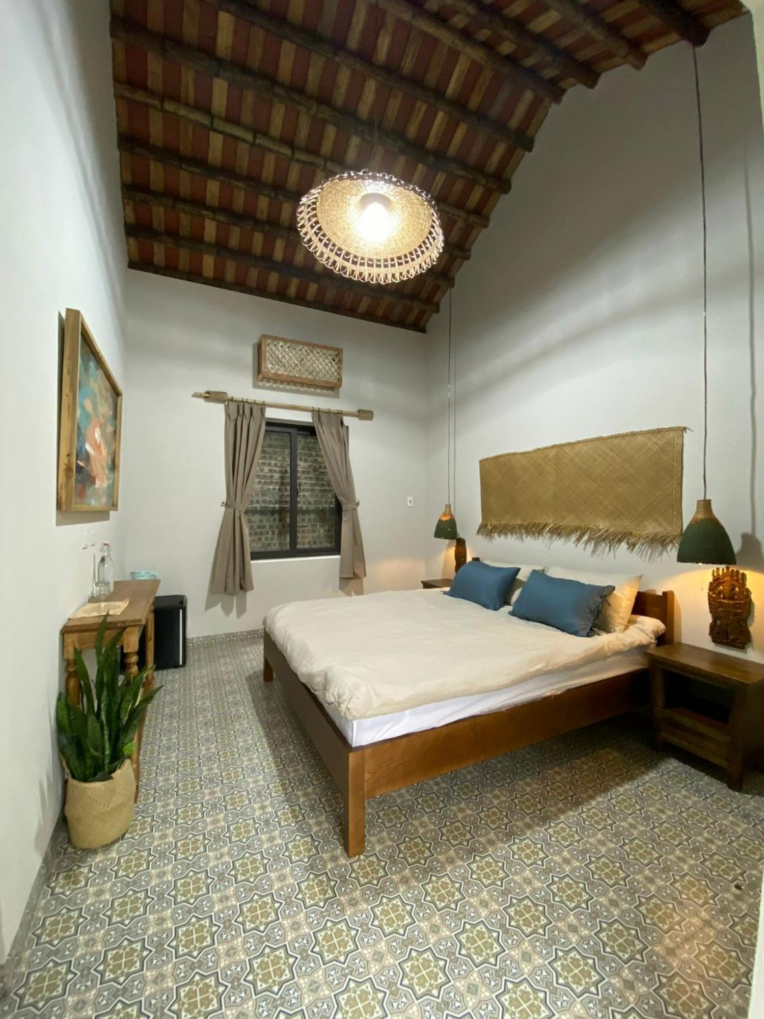 Nha Lua Homestay Ниньбинь Номер фото